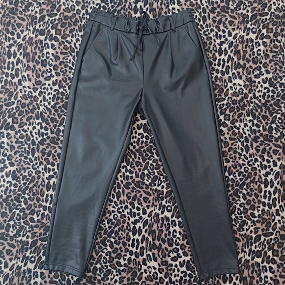 Only Faux Leather Pants - Picture 3 of 5